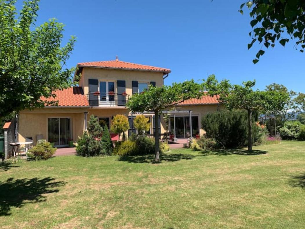 Villa Des Chemins Cussac-sur-Loire Exteriör bild