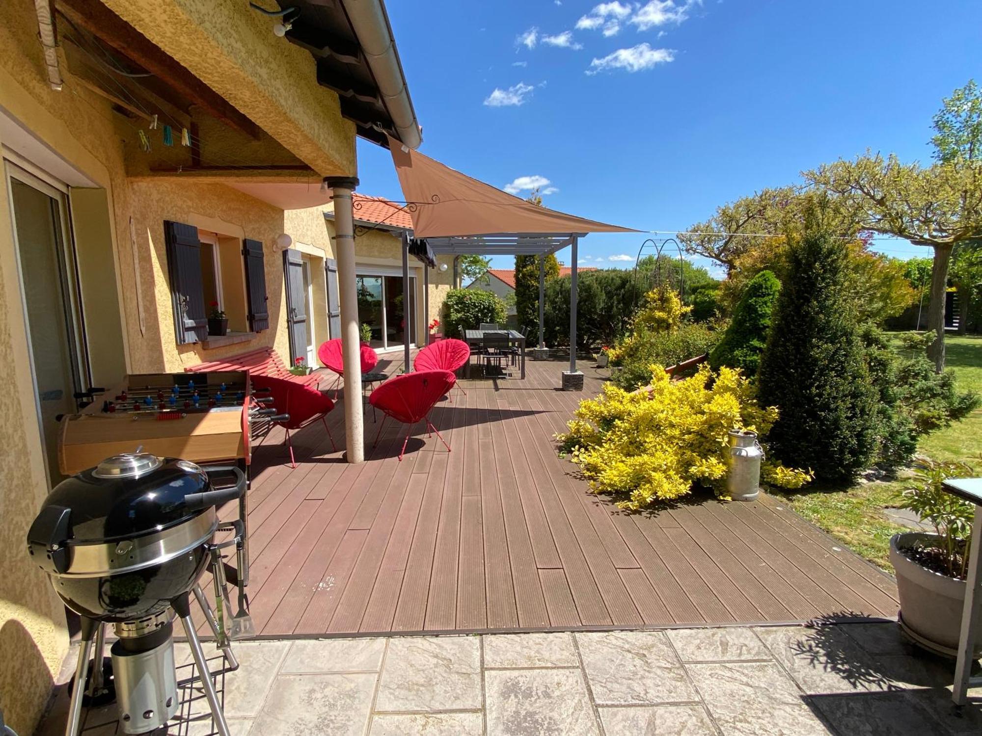 Villa Des Chemins Cussac-sur-Loire Exteriör bild