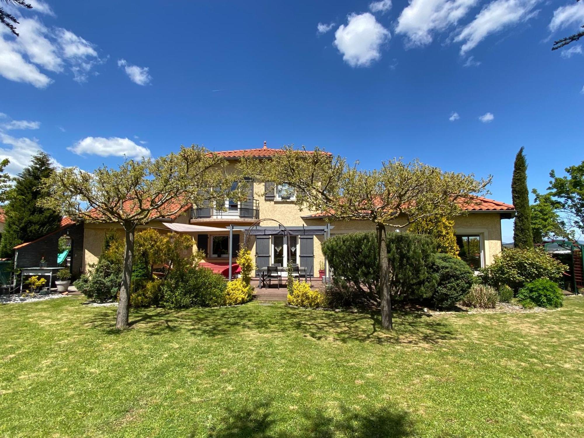 Villa Des Chemins Cussac-sur-Loire Exteriör bild